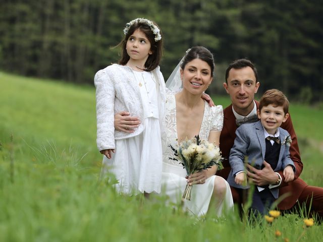 Le mariage de Clément et Charlotte à Riotord, Haute-Loire 23