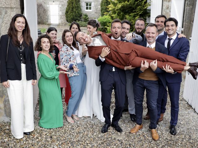 Le mariage de Clément et Charlotte à Riotord, Haute-Loire 33