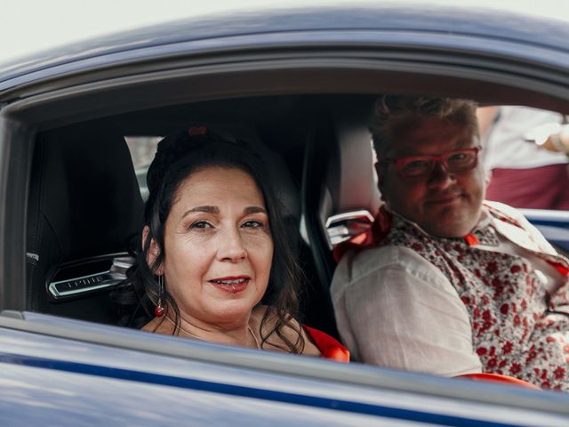 Le mariage de Eric et Christelle à Cognac, Charente 11