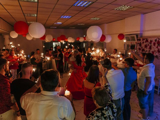 Le mariage de Eric et Christelle à Cognac, Charente 31