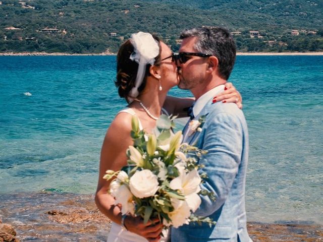 Le mariage de Emmanuel et Jayne à Propriano, Corse 23