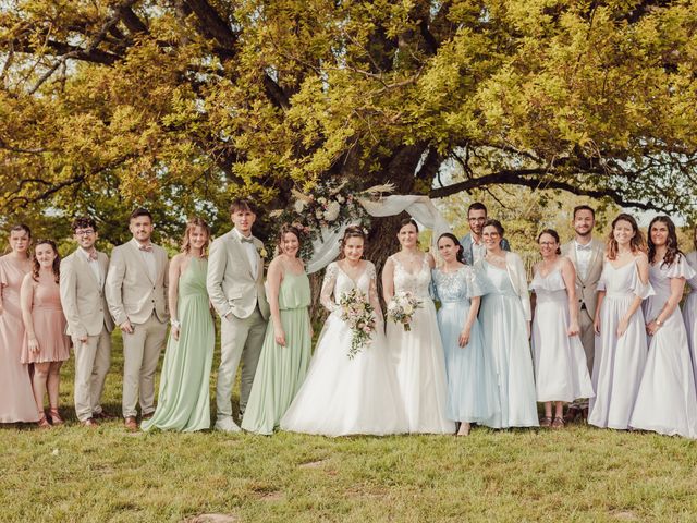 Le mariage de Vanina et Marie à Notre-Dame-d&apos;Oé, Indre-et-Loire 2