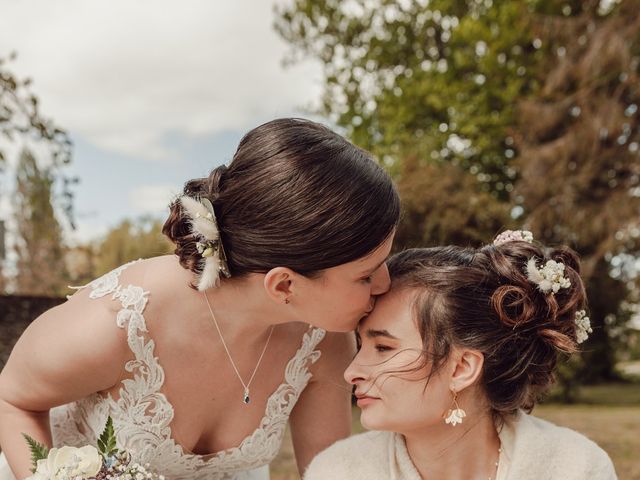 Le mariage de Vanina et Marie à Notre-Dame-d&apos;Oé, Indre-et-Loire 25