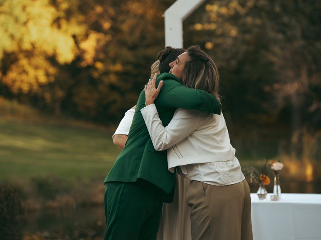 Le mariage de Clément et Camille à Mâcon, Saône et Loire 30