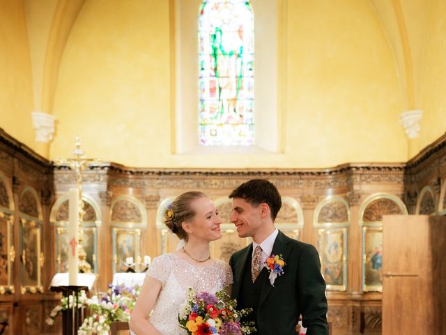 Le mariage de Clément et Florence à Saint-Thomas-en-Royans, Drôme 3