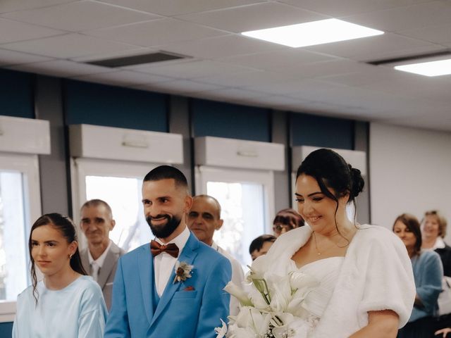 Le mariage de Damien et Jennifer à Saint-Géniès-de-Malgoirès, Gard 26