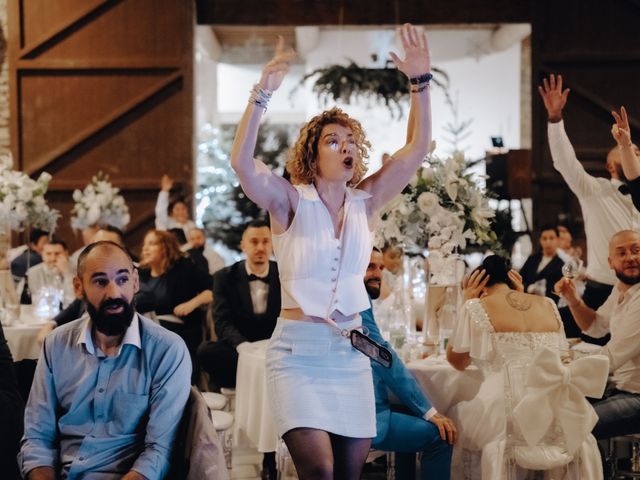 Le mariage de Damien et Jennifer à Saint-Géniès-de-Malgoirès, Gard 74