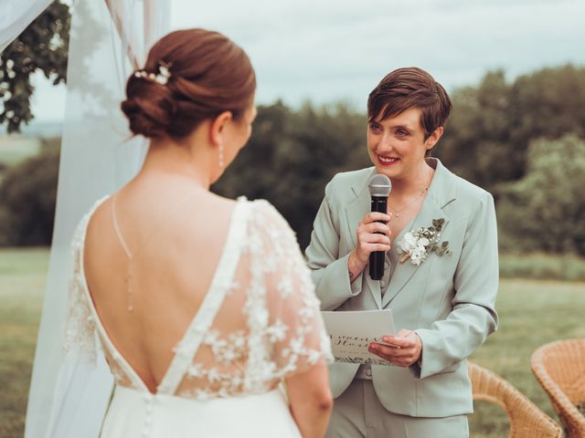 Le mariage de Laure et Florine à La Salvetat-Saint-Gilles, Haute-Garonne 14