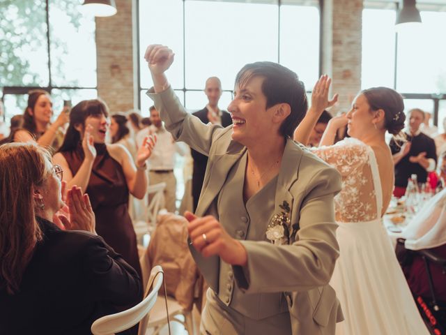 Le mariage de Laure et Florine à La Salvetat-Saint-Gilles, Haute-Garonne 44