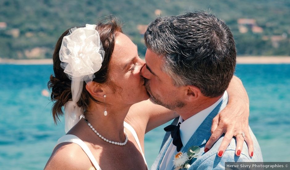 Le mariage de Emmanuel et Jayne à Propriano, Corse