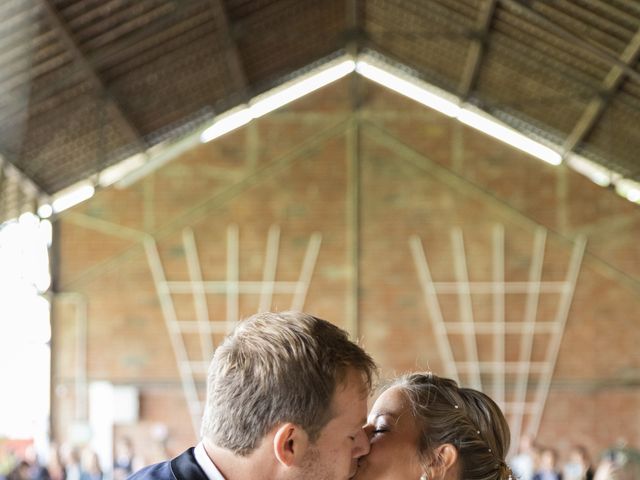 Le mariage de Romuald et Solène à Soignolles, Calvados 12