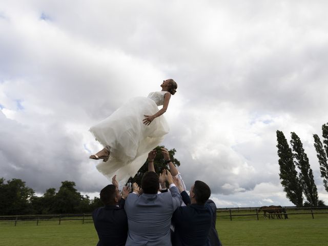 Le mariage de Romuald et Solène à Soignolles, Calvados 2