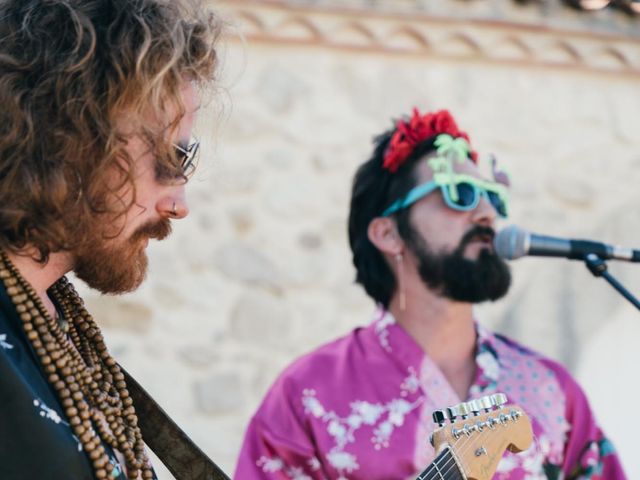 Le mariage de Bastien et Emmanuelle à Le Pian-Médoc, Gironde 11