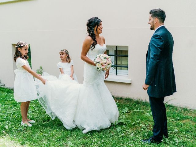 Le mariage de Stevens et Noémie à Fontenay-Trésigny, Seine-et-Marne 10