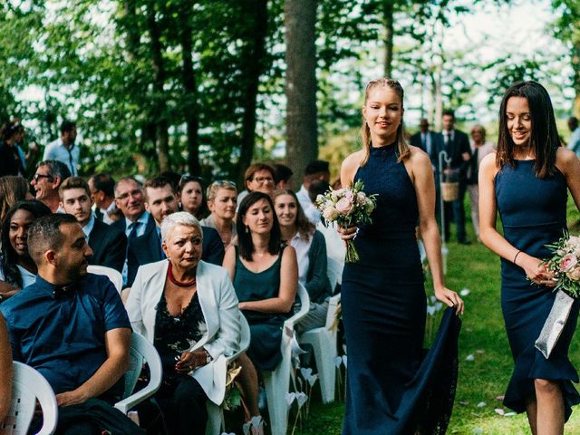 Le mariage de Stevens et Noémie à Fontenay-Trésigny, Seine-et-Marne 33