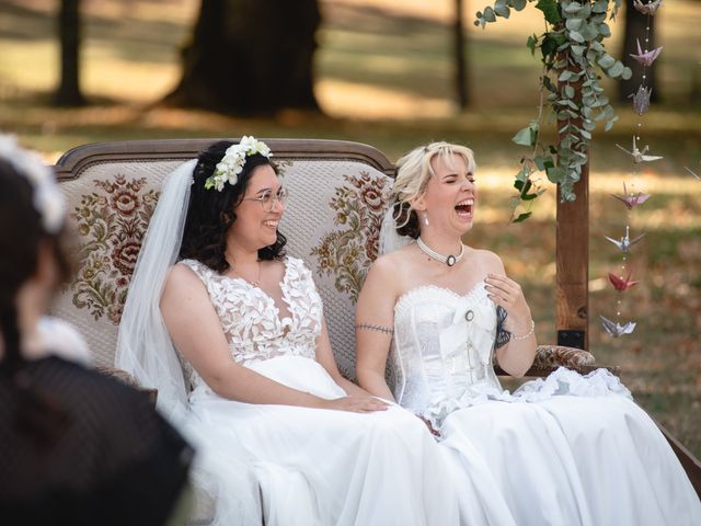 Le mariage de Julie et Isabelle à Haute-Goulaine, Loire Atlantique 59