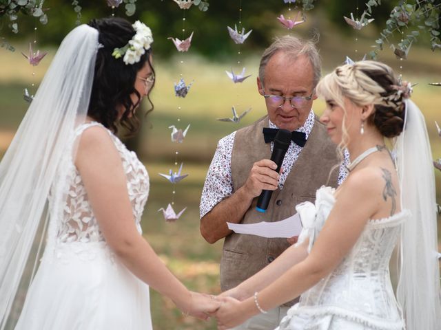 Le mariage de Julie et Isabelle à Haute-Goulaine, Loire Atlantique 75