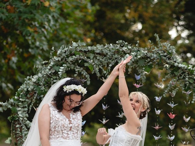 Le mariage de Julie et Isabelle à Haute-Goulaine, Loire Atlantique 86