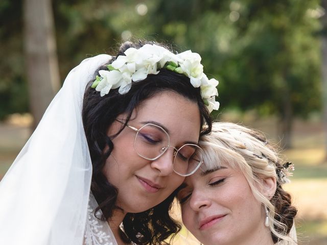Le mariage de Julie et Isabelle à Haute-Goulaine, Loire Atlantique 121