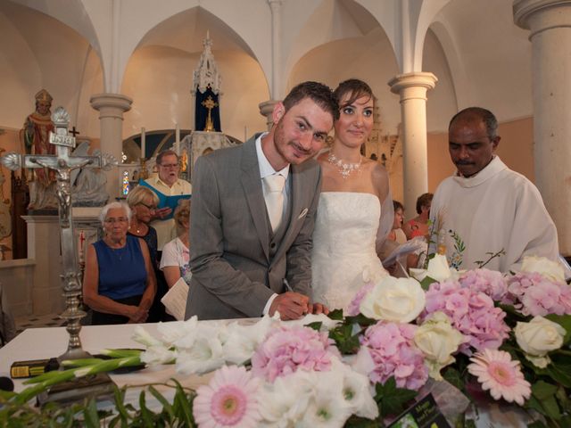 Le mariage de Aurélien et Pauline à Louvemont, Haute-Marne 17