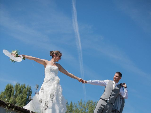 Le mariage de Aurélien et Pauline à Louvemont, Haute-Marne 29