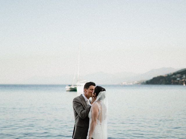 Le mariage de Sébastien et Julie à Furiani, Corse 2