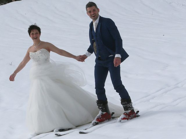 Le mariage de Guillaume et Cécilia à Saint-André-le-Gaz, Isère 47