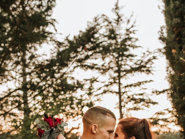 Le mariage de Timothé et Mathilde à Puyvert, Vaucluse 17