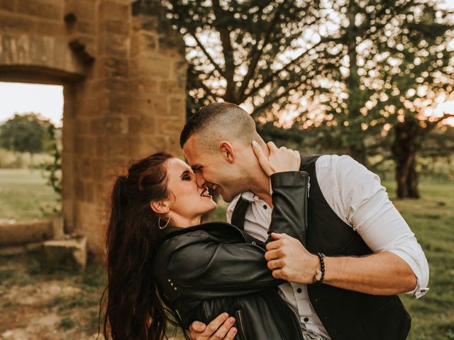 Le mariage de Timothé et Mathilde à Puyvert, Vaucluse 1