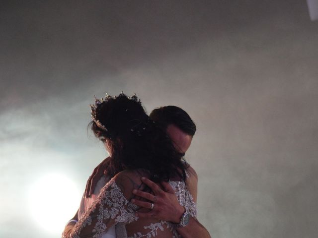 Le mariage de Arthur et Paméla à Saint-Pierre-d'Oléron, Charente Maritime 3