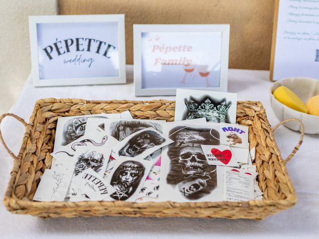 Le mariage de Gauthier et Mathilde à Mazan, Vaucluse 2