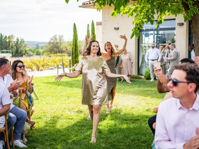 Le mariage de Gauthier et Mathilde à Mazan, Vaucluse 9