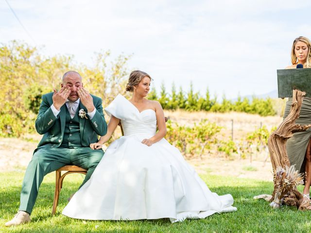 Le mariage de Gauthier et Mathilde à Mazan, Vaucluse 15