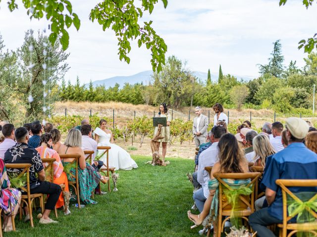 Le mariage de Gauthier et Mathilde à Mazan, Vaucluse 18