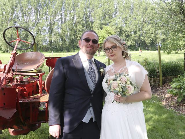 Le mariage de Jeremy et Stephanie à Ailly-sur-Noye, Somme 30