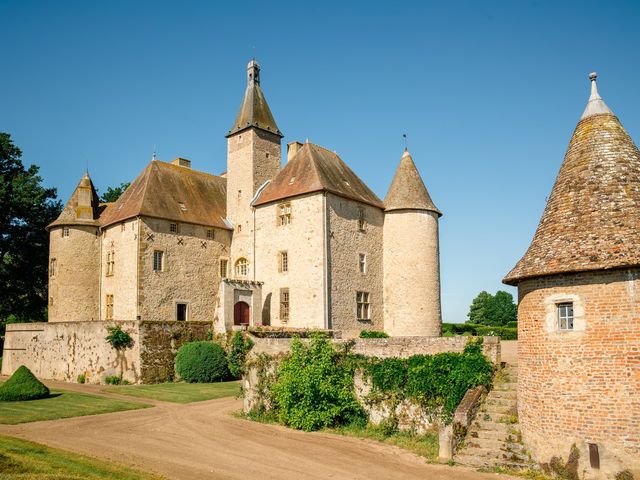 Le mariage de Benjamin et Alexandra à Saint-Pourçain-sur-Besbre, Allier 2