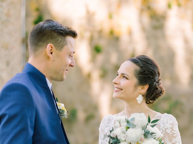 Le mariage de Benjamin et Alexandra à Saint-Pourçain-sur-Besbre, Allier 25