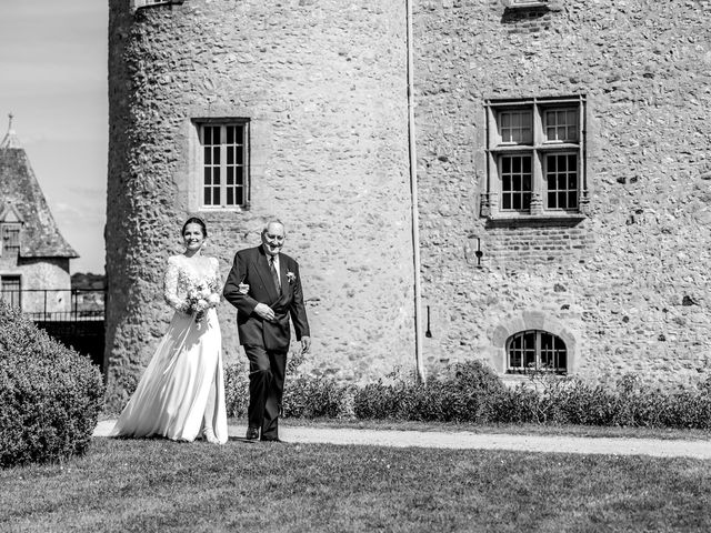 Le mariage de Benjamin et Alexandra à Saint-Pourçain-sur-Besbre, Allier 29