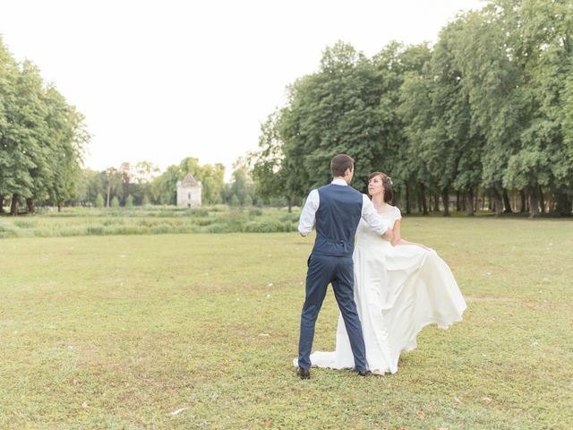 Le mariage de Mathias et Alison à Semur-en-Auxois, Côte d&apos;Or 23