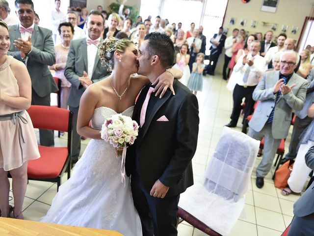 Le mariage de Arnaud et Joannie à Neuilly-lès-Dijon, Côte d&apos;Or 29