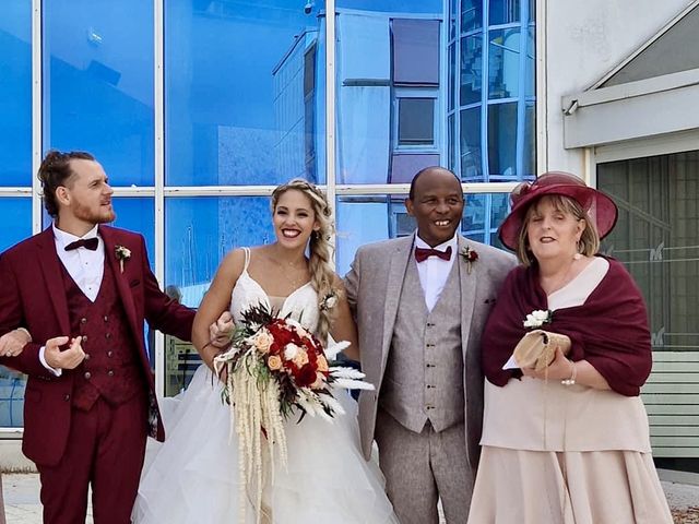 Le mariage de Lionel  et Cyrielle  à Martigues, Bouches-du-Rhône 44