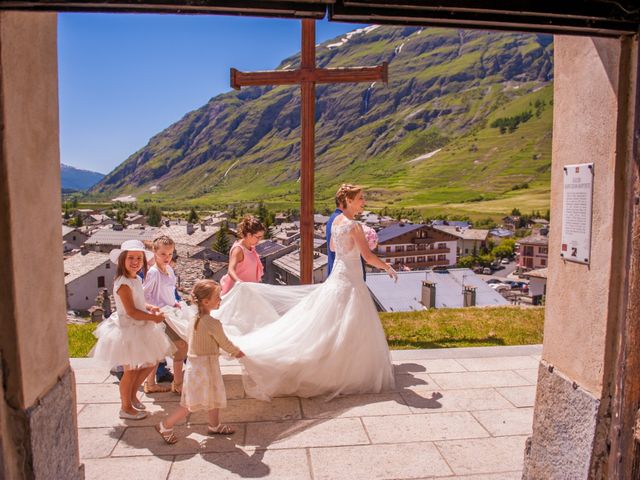 Le mariage de Cédric et Carla à Bessans, Savoie 6