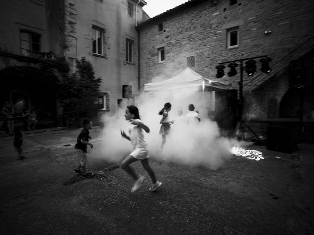 Le mariage de Christophe et Karine à Uzès, Gard 69