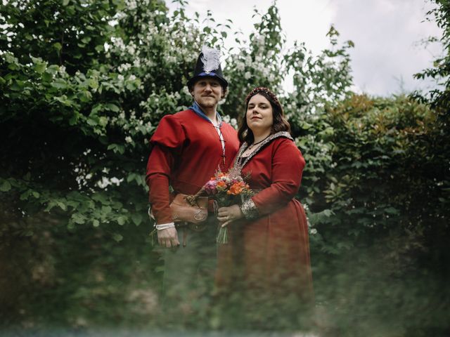 Le mariage de Max et Clémentine à Rumilly-lès-Vaudes, Aube 12