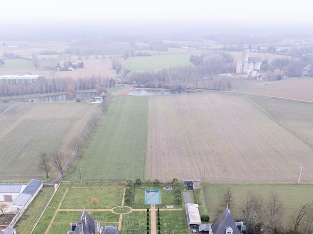 Le mariage de Thomas et Florence à Vernantes, Maine et Loire 3