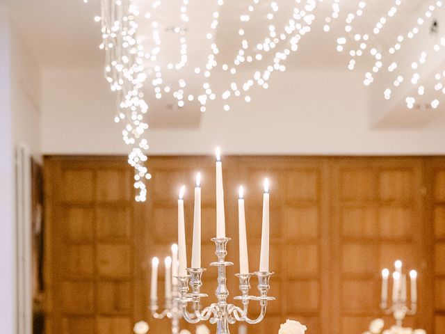 Le mariage de Thomas et Florence à Vernantes, Maine et Loire 30