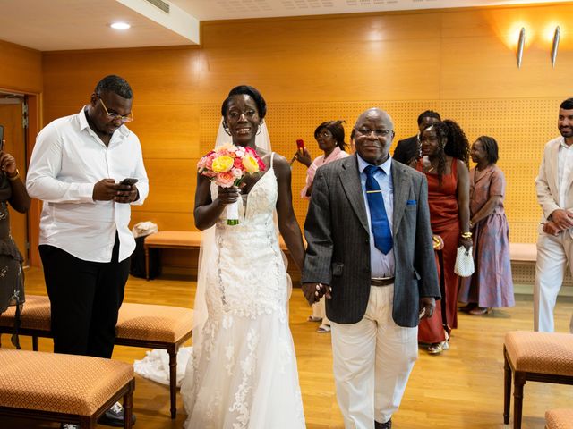 Le mariage de Lorris et Blanche à Moissy-Cramayel, Seine-et-Marne 10