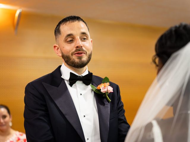 Le mariage de Lorris et Blanche à Moissy-Cramayel, Seine-et-Marne 16