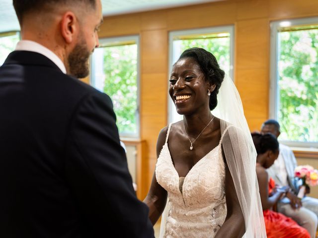 Le mariage de Lorris et Blanche à Moissy-Cramayel, Seine-et-Marne 17