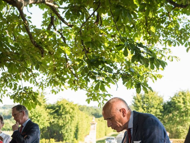 Le mariage de Paul Henri et Elvire à Saint-Léon, Gironde 17